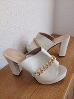 SEXY SOMMERSANDALE GR. 39 NEU UNBENUTZT! WEISS MIT GOLDKETTE
