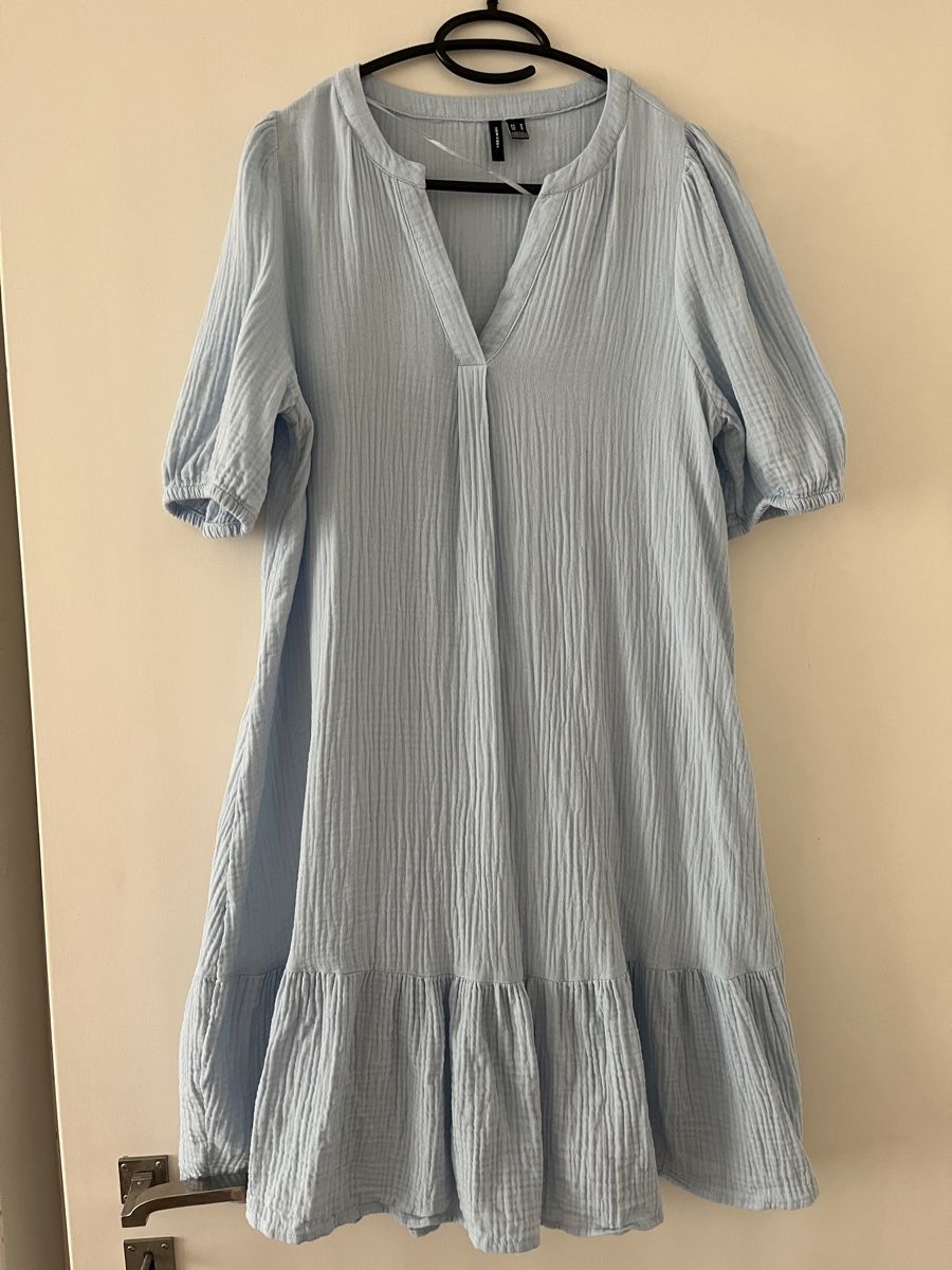Kleider: Light Blue Summer Dress, Vero Moda, Size M – Gebraucht aus Küssnacht am Rigi von Roxxy