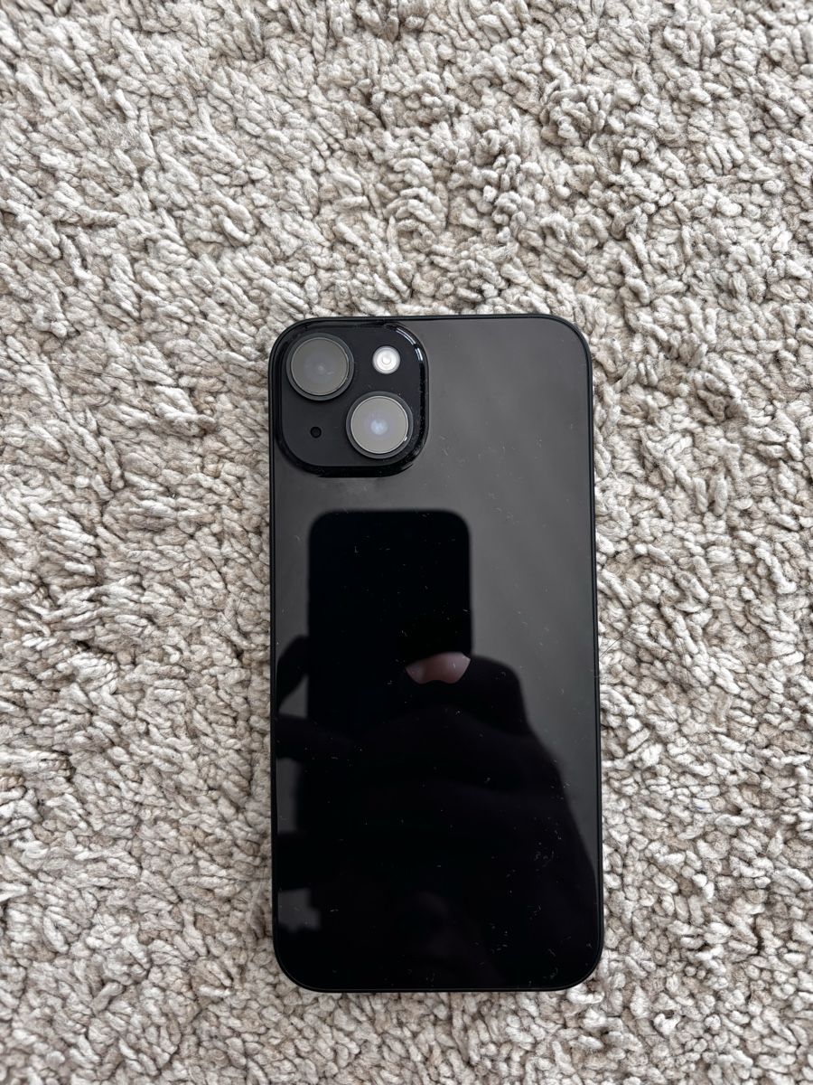 Apple Telefoni cellulari / Smartphones: Apple iPhone 14 schwarz – Usato da Meilen venduto da leo_2xfv