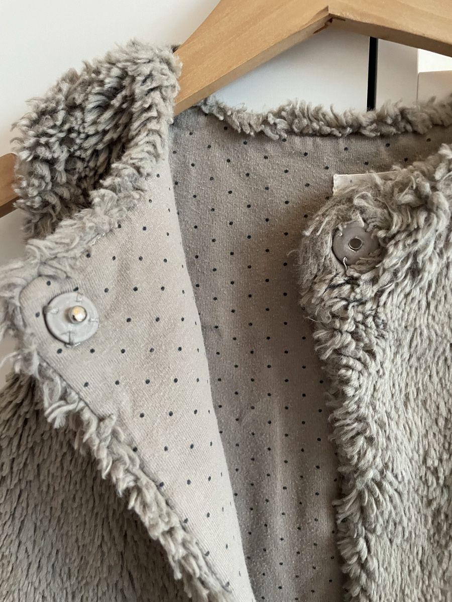 Altro abbigliamento per bambina: Gr. 86 Kunstpelzweste – Usato da Wädenswil venduto da flo8820 3