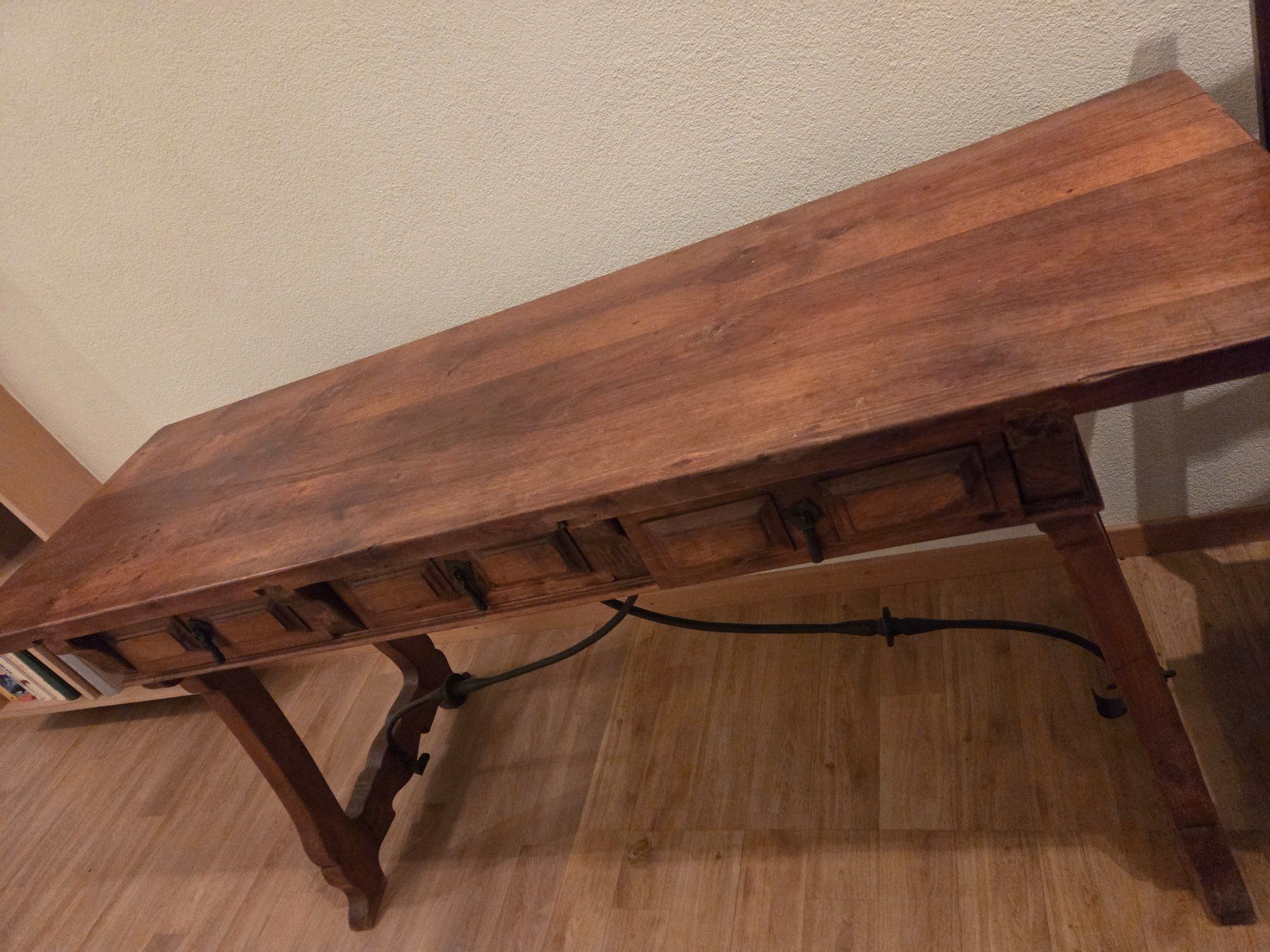 Tische: Table espagnole – Gebraucht aus La Chaux-de-Fonds von Flapi74