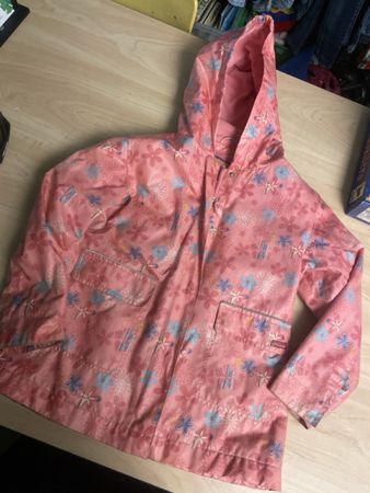Rosa Mädchen Regenjacke, Gr.122/128