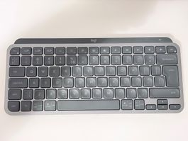 Logitech MX Keys