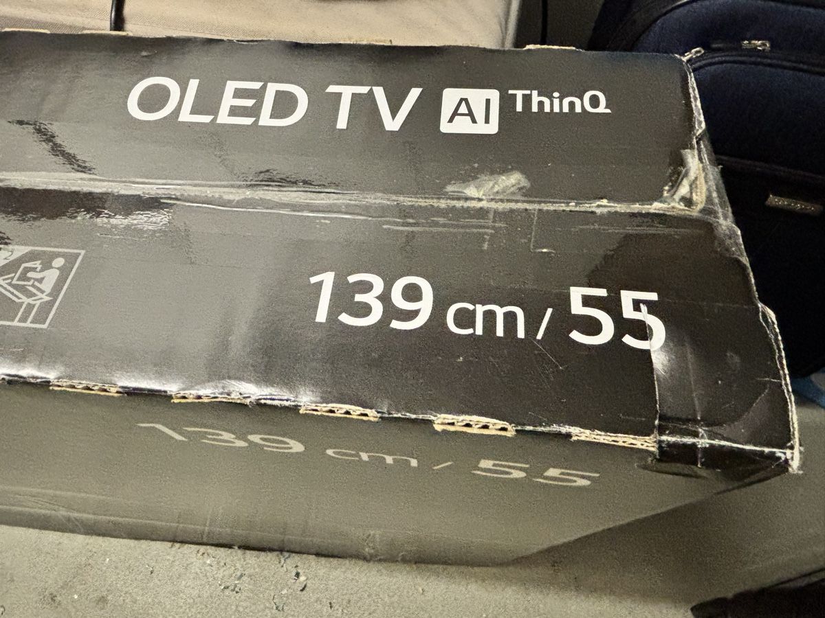 LG Televisori: LG OLED TV 55C8 139cm/55inch AI ThinQ – Usato da Turgi venduto da jac_9myj 1