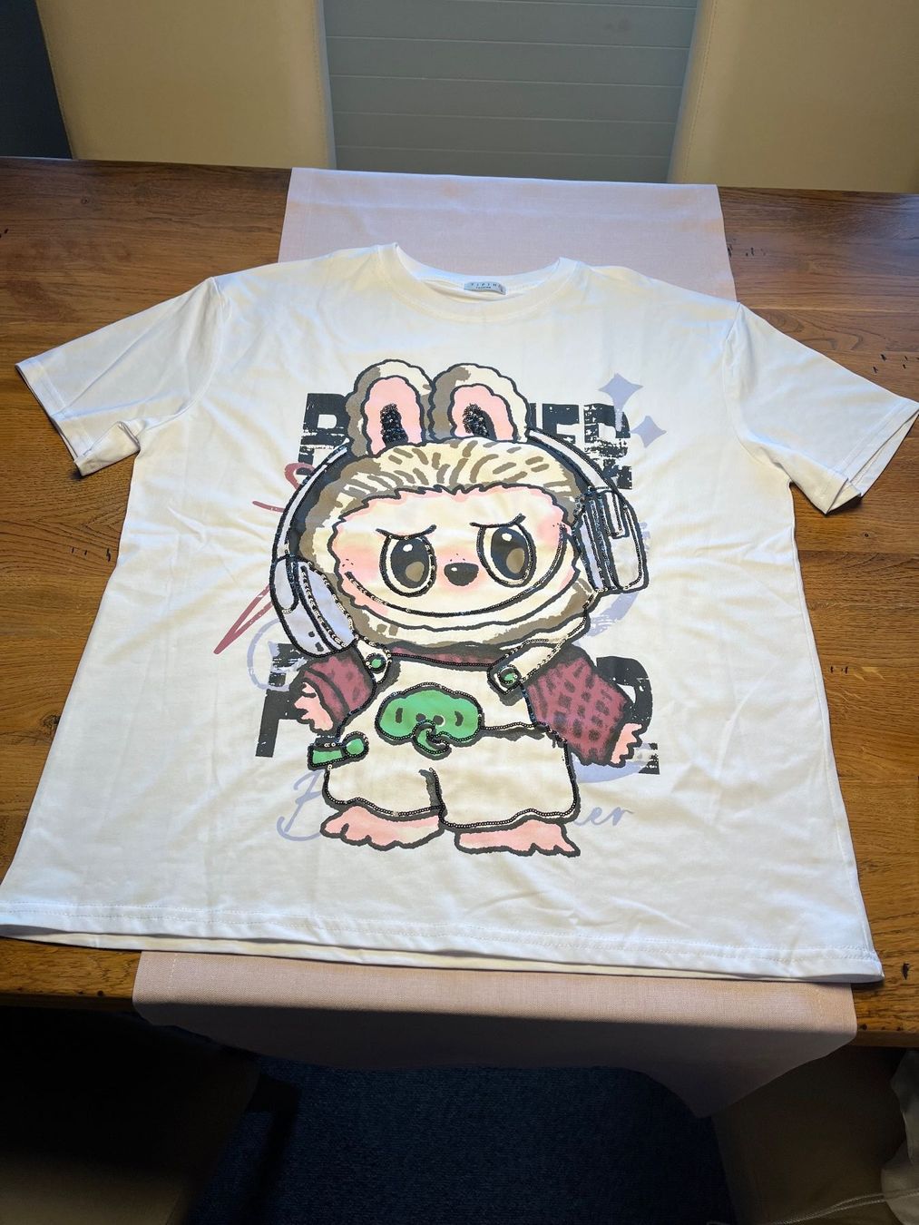 T-shirt: Labubu Shirt neu – Nuovo e nell'imballaggio originale da Roggwil TG venduto da Jolivon63 1