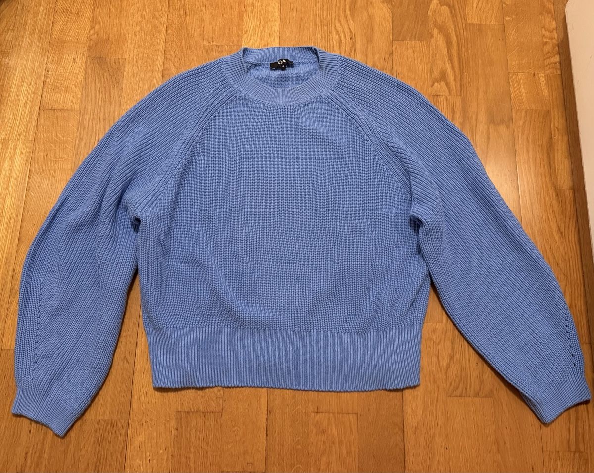C&A Maglioni & Felpe: Wunderschöner, blauer Pullover C&A Grösse M. Wie neu.  – Nuovo (secondo la descrizione) da Adliswil venduto da StephanieAnnina