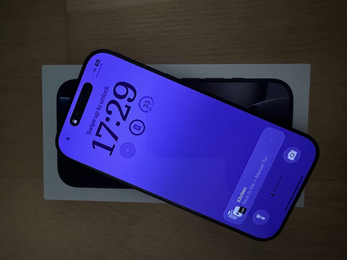 Apple Handys / Smartphones: iPhone 16 Pro Titan schwarz 256 GB + Hülle – Gebraucht aus Uster von Jurgitele 5
