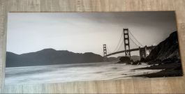 Tableau IKEA PJÄTTERYD Golden Gate noir et blanc 118cm