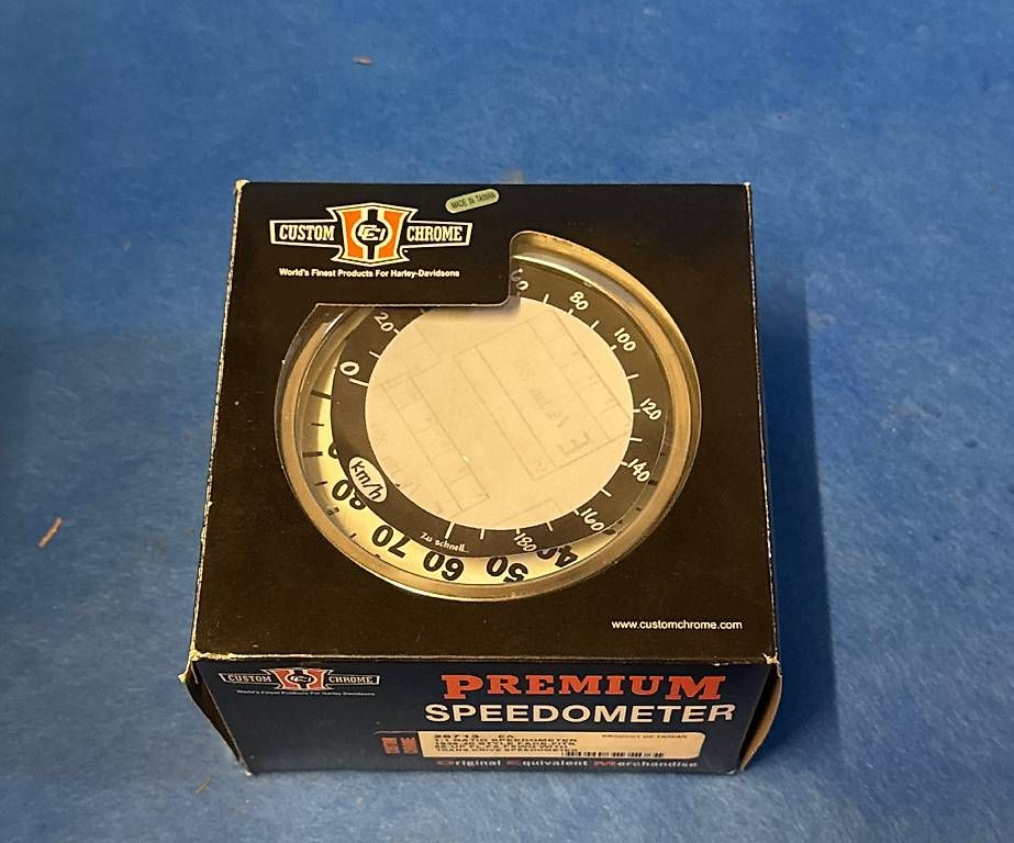 Tous les outils: Custom Chrome Speedometer – D'occasion à Horgen par mel_cn8v
