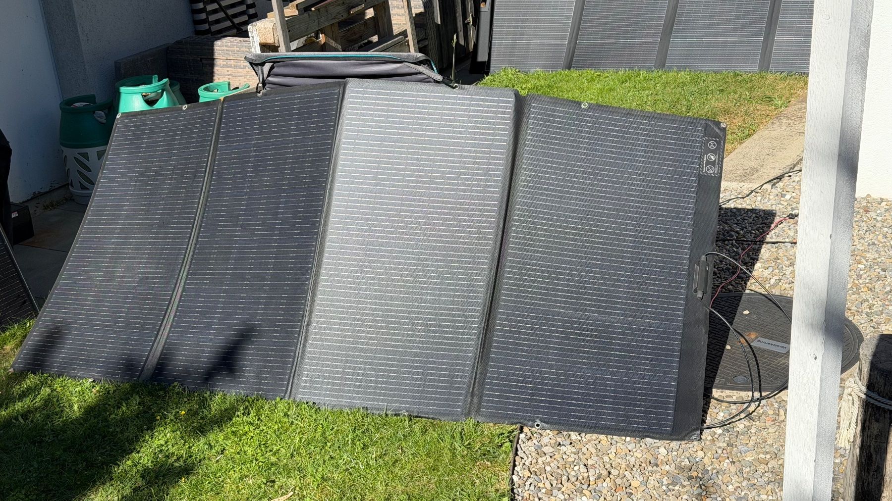 Ecoflow Dispositivi a energia solare: ECOFLOW 400W Tragbares SolarPanel – Usato da Seuzach venduto da Slmrvoge