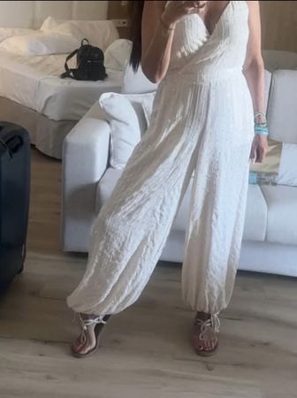 Jumpsuit Damen creme leichte Stoff Grösse M guter Zustand