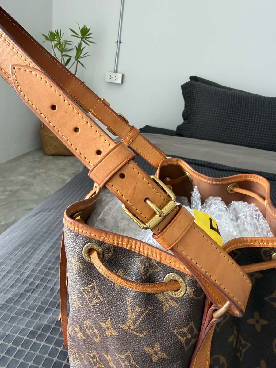 Louis Vuitton Borse da donna: Louis Vuitton Petit Noé Y2016 – Usato da Buch am Irchel venduto da Pukpan_99 9