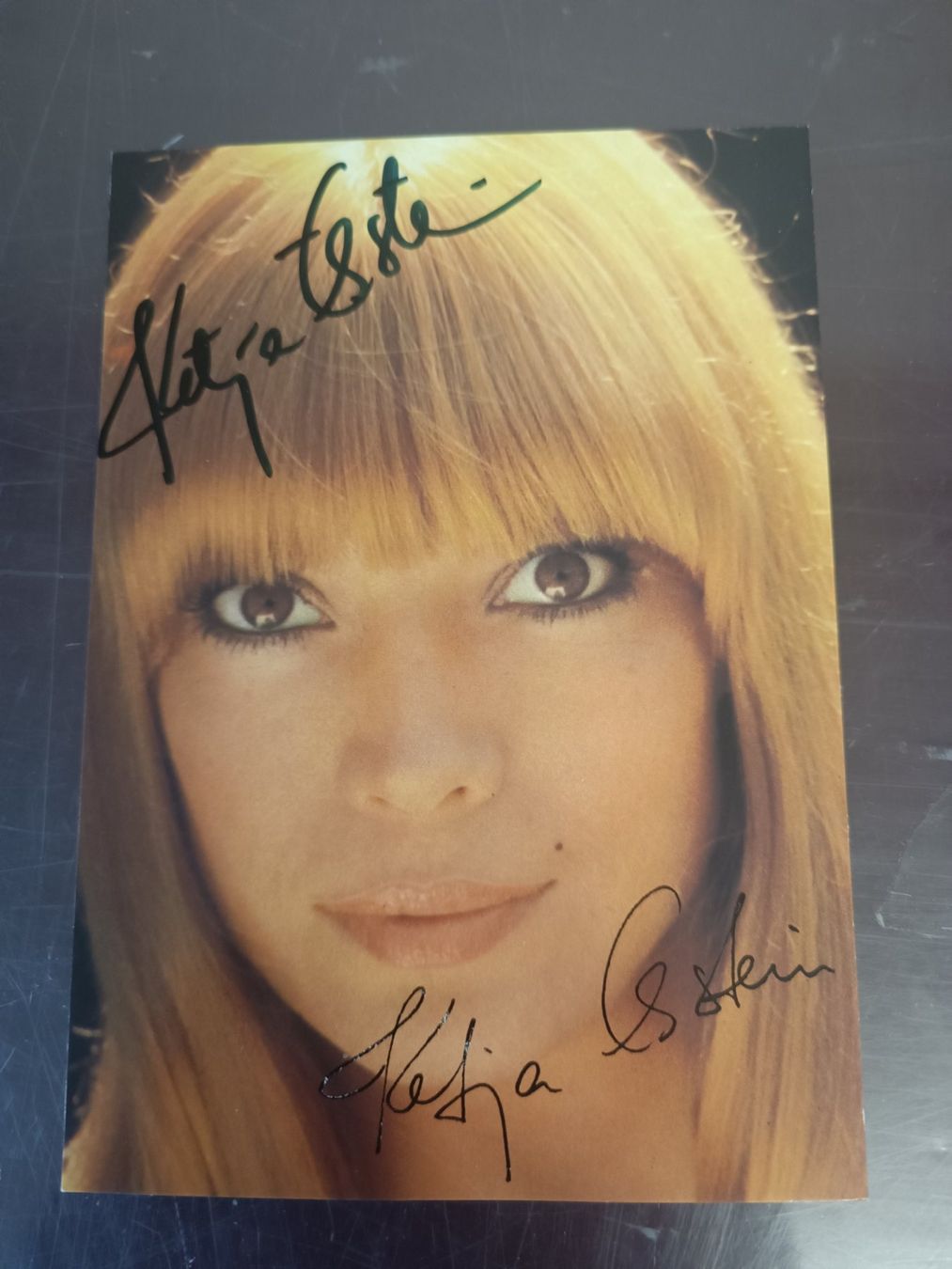Autogramme: Katja Ebstein - handsignierte alte Autogrammkarte – Gebraucht aus Menziken von Artographs