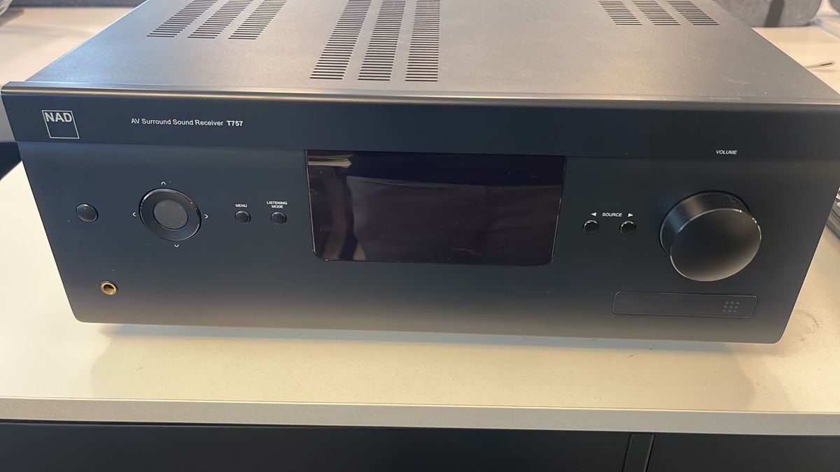 Nad Récepteurs: NAD T757 AV-Receiver 7.1 – D'occasion à Wetzikon ZH par pinkilady44