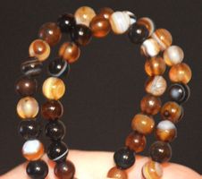 Stein Perlen Strang L-8914 – Brauner Sardonyx Achat 4mm 37cm