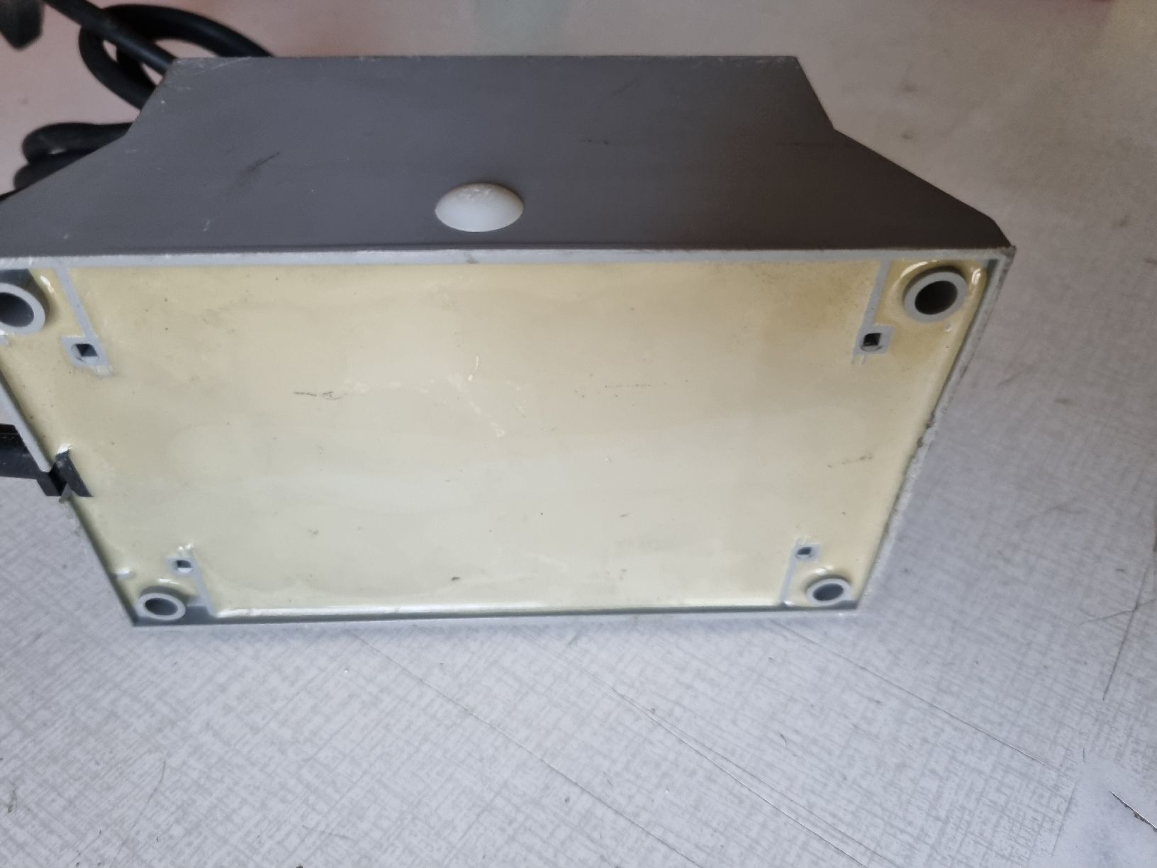 Alimentazione elettrica: Sicherheitstransformator 230V 24V 150VA 10A – Usato da Märwil venduto da heramywe 3
