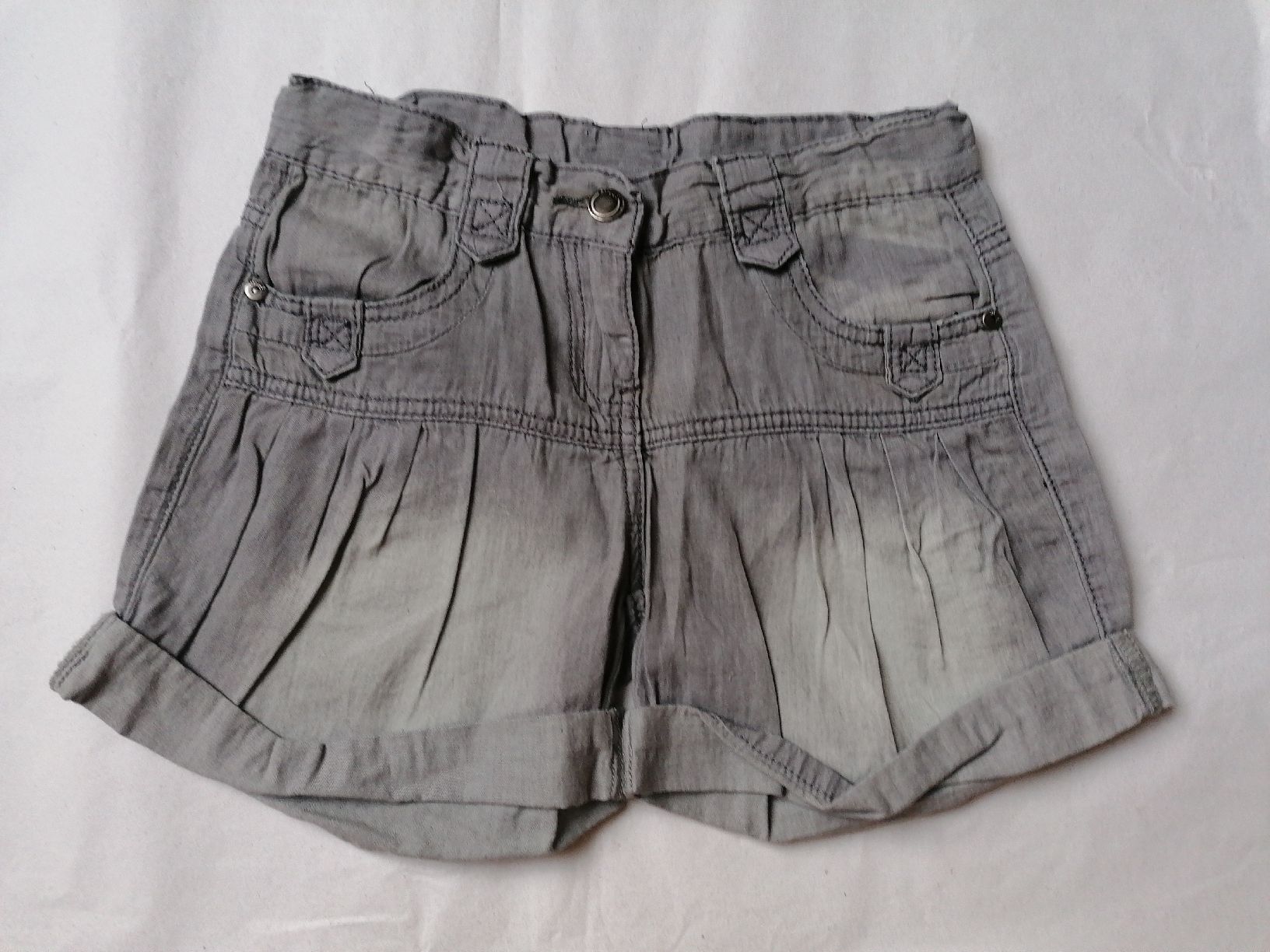 Pantaloni: Dünne Jeansshort Gr. 146 /  Mills / Neu – Usato da Klingnau venduto da vollmond36