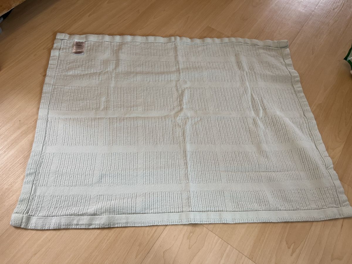 Coperte: Decke Baby – Usato da Herznach venduto da Leimsa