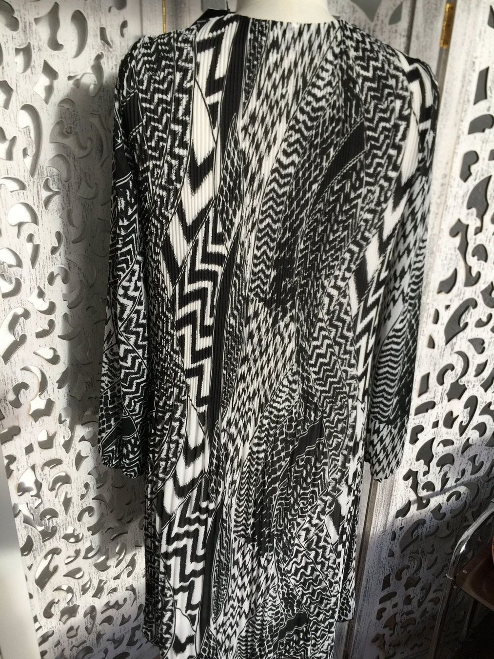 Vestiti: Neu Marc Aurel Kleid Gr. 36 – Nuovo (secondo la descrizione) da Kirchdorf AG venduto da coco123 5