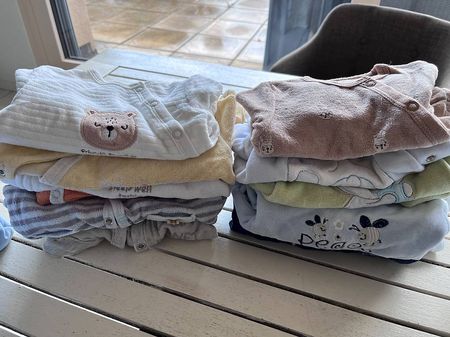 Lot vêtements naissance/1 mois garçon