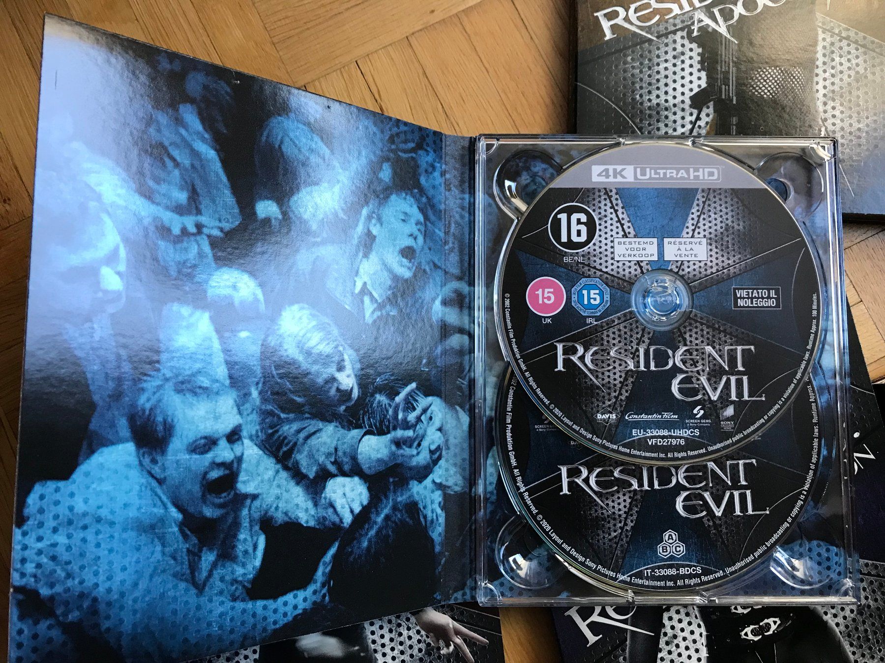 Alle DVDs: Resident Evil Collection - 4K Ultra-HD + Blu-ray Box Set – Gebraucht aus Zürich von Malcom 2