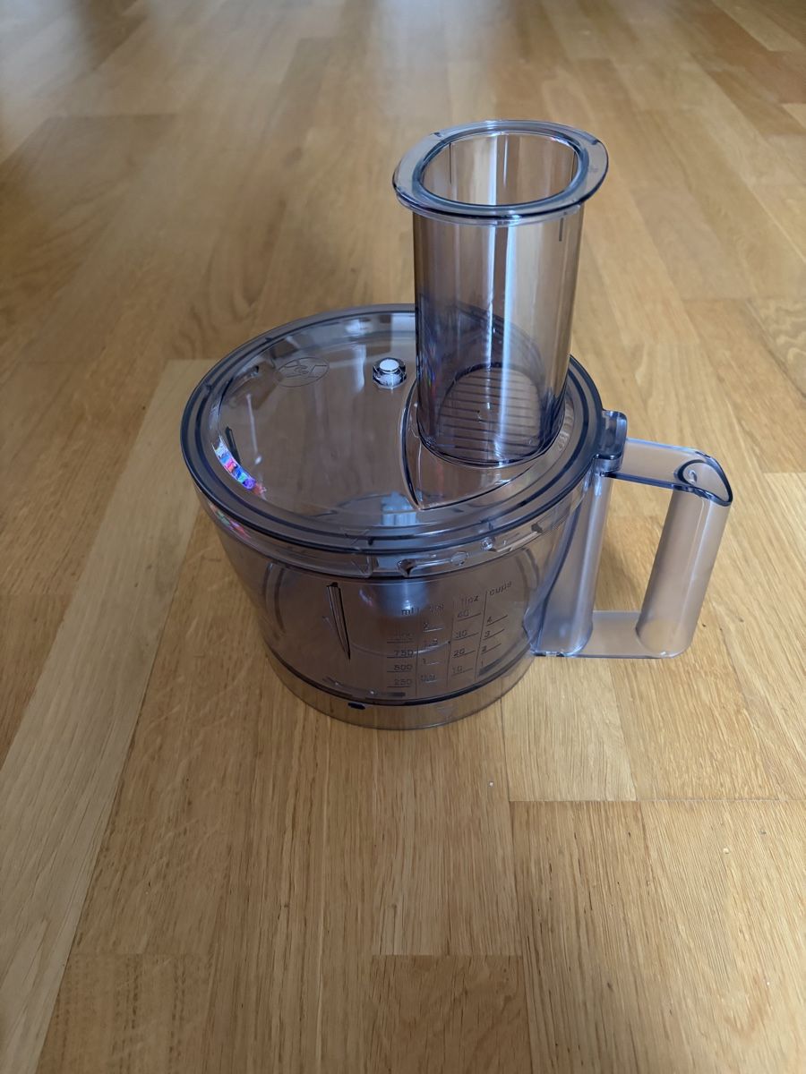 Bosch Elettrodomestici da cucina: Bosch Kitchenmachine – Nuovo (secondo la descrizione) da Regensdorf venduto da WetTowel42 4