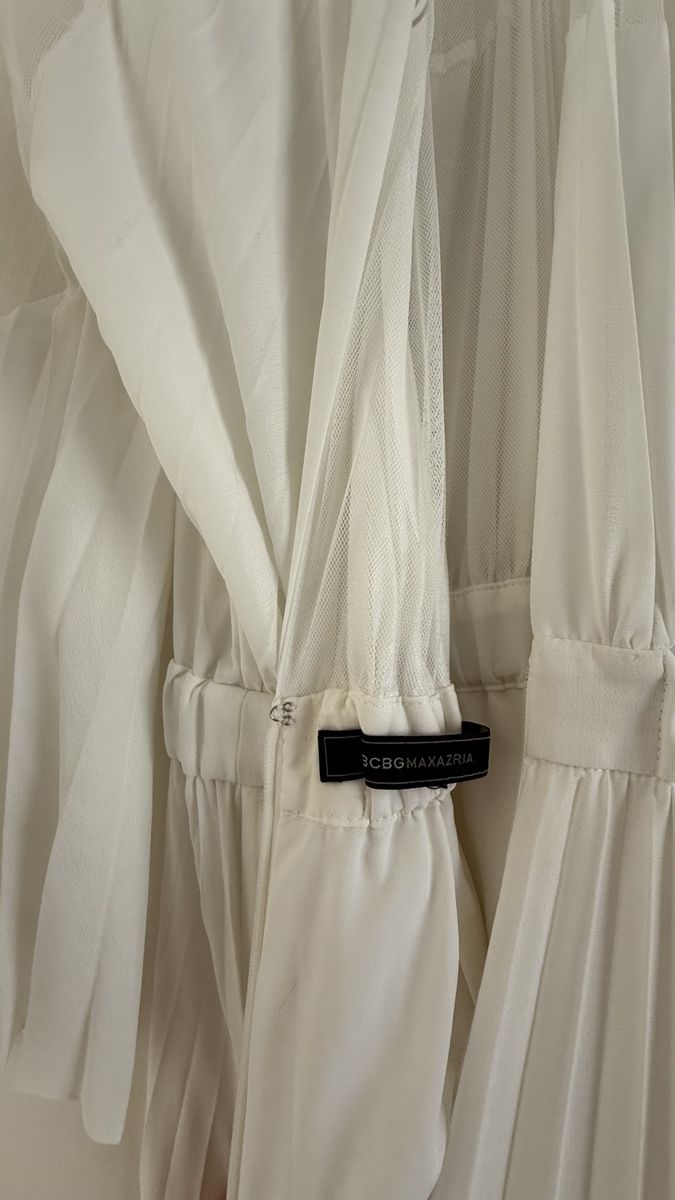 Kleider: BCBGMaxazria White Long Dress – Gebraucht aus Corsier-sur-Vevey von Kristina.Nova 5
