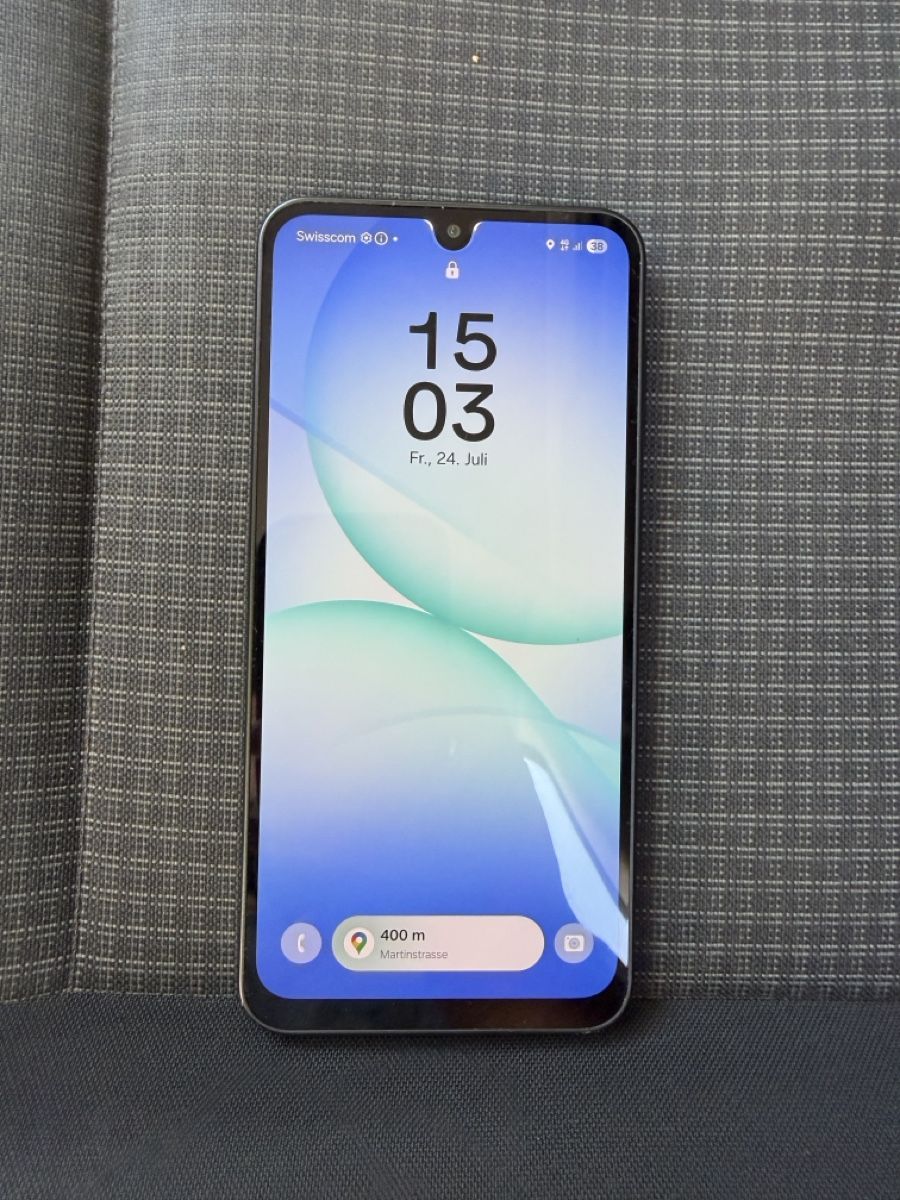 Samsung Handys / Smartphones: Galaxy A17 NEU – Gebraucht aus Zürich von Fce_2n7c