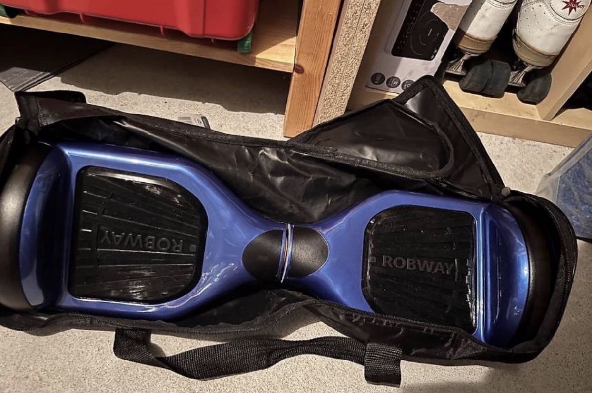 Hoverboard: Hoverboard bleu – Nuovo (secondo la descrizione) da Fribourg venduto da Maya.p85