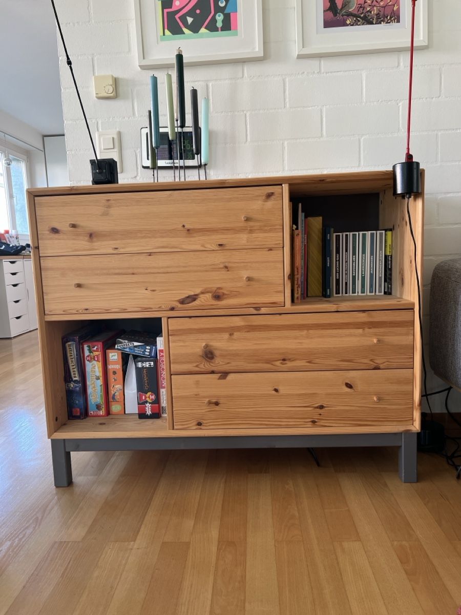 Ikea Kommoden: Kommode / Sideboard Kiefer Massiv – Gebraucht aus Zürich von Tibet75