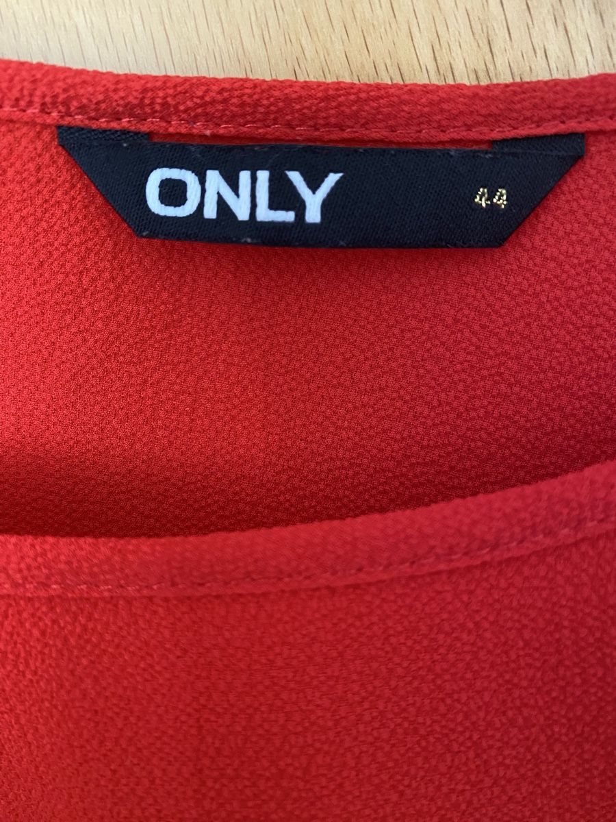 Only Camicette: rote Damenbluse von Only, Grösse 44 – Nuovo (secondo la descrizione) da Rothenfluh venduto da m.s.w 2