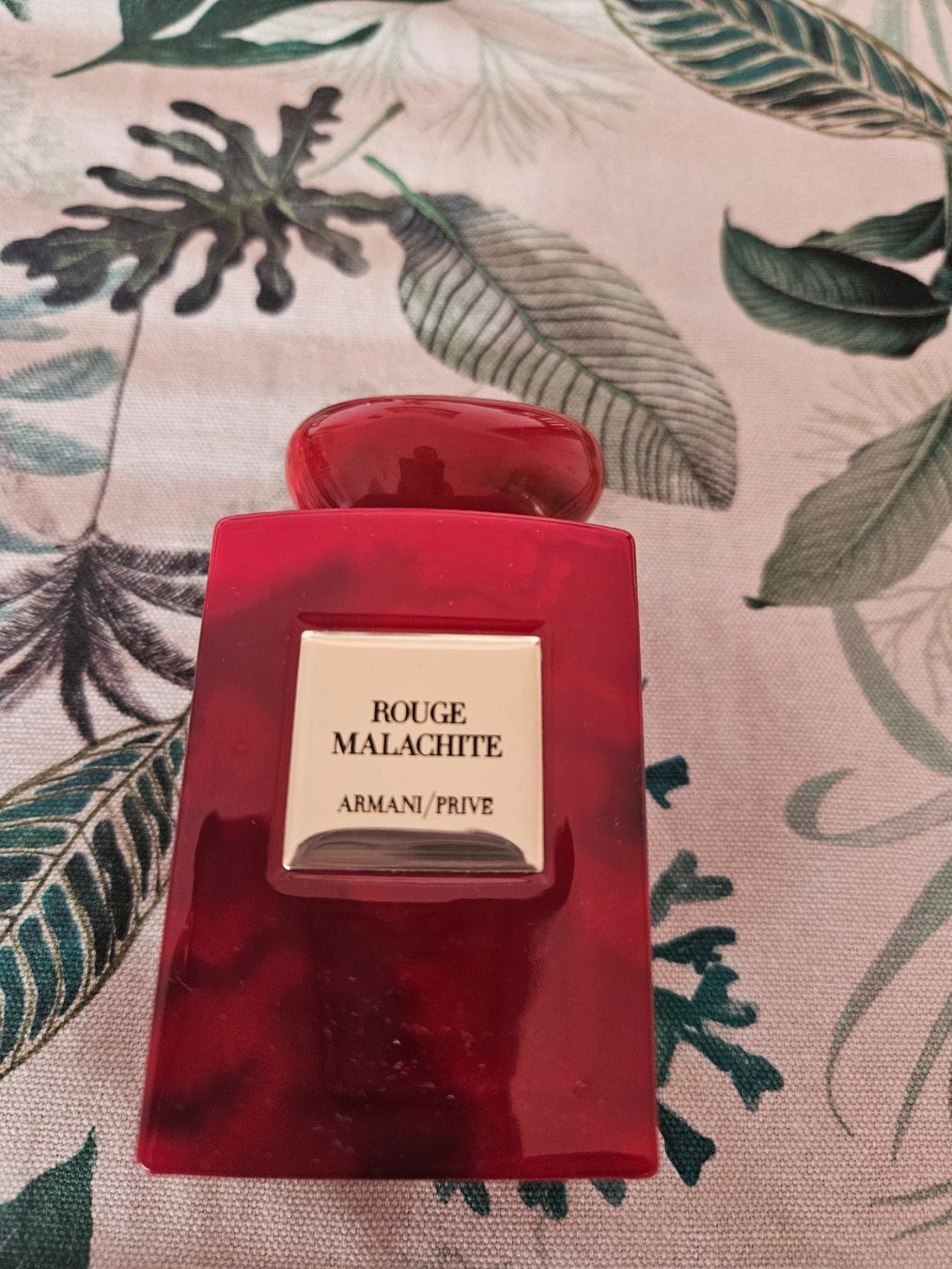 Armani Profumi & Eau de Toilette: Armani Privé Rouge Malachite 100ml – Usato da Zürich venduto da SkullLady88