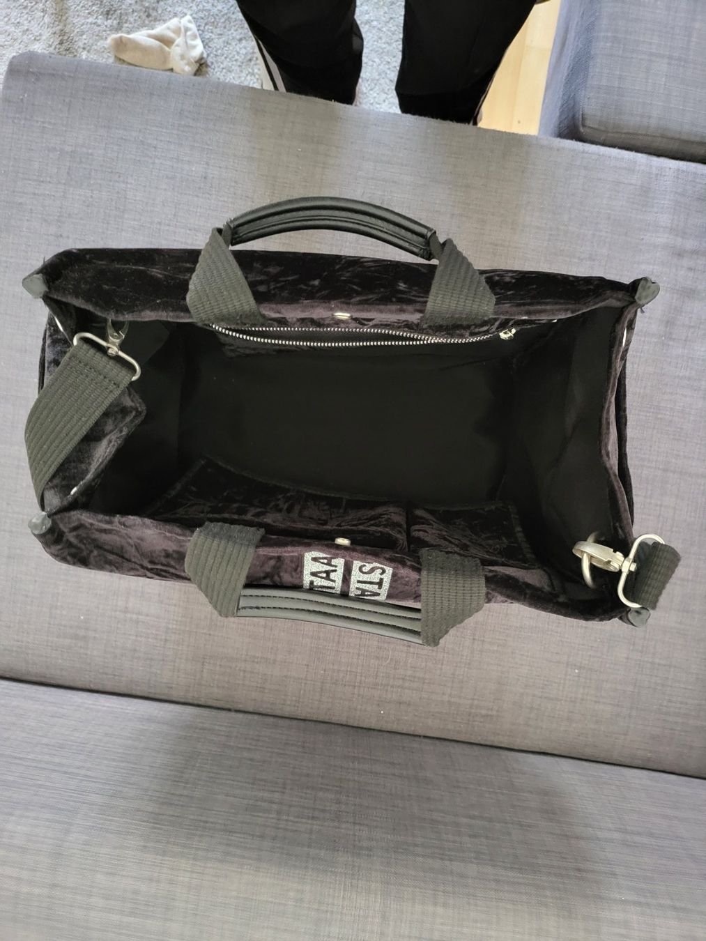 Borse: GSTAAD Tasche Samtstoff schwarz "Koala Kanvas" – Nuovo (secondo la descrizione) da Binningen venduto da Hofka64 2