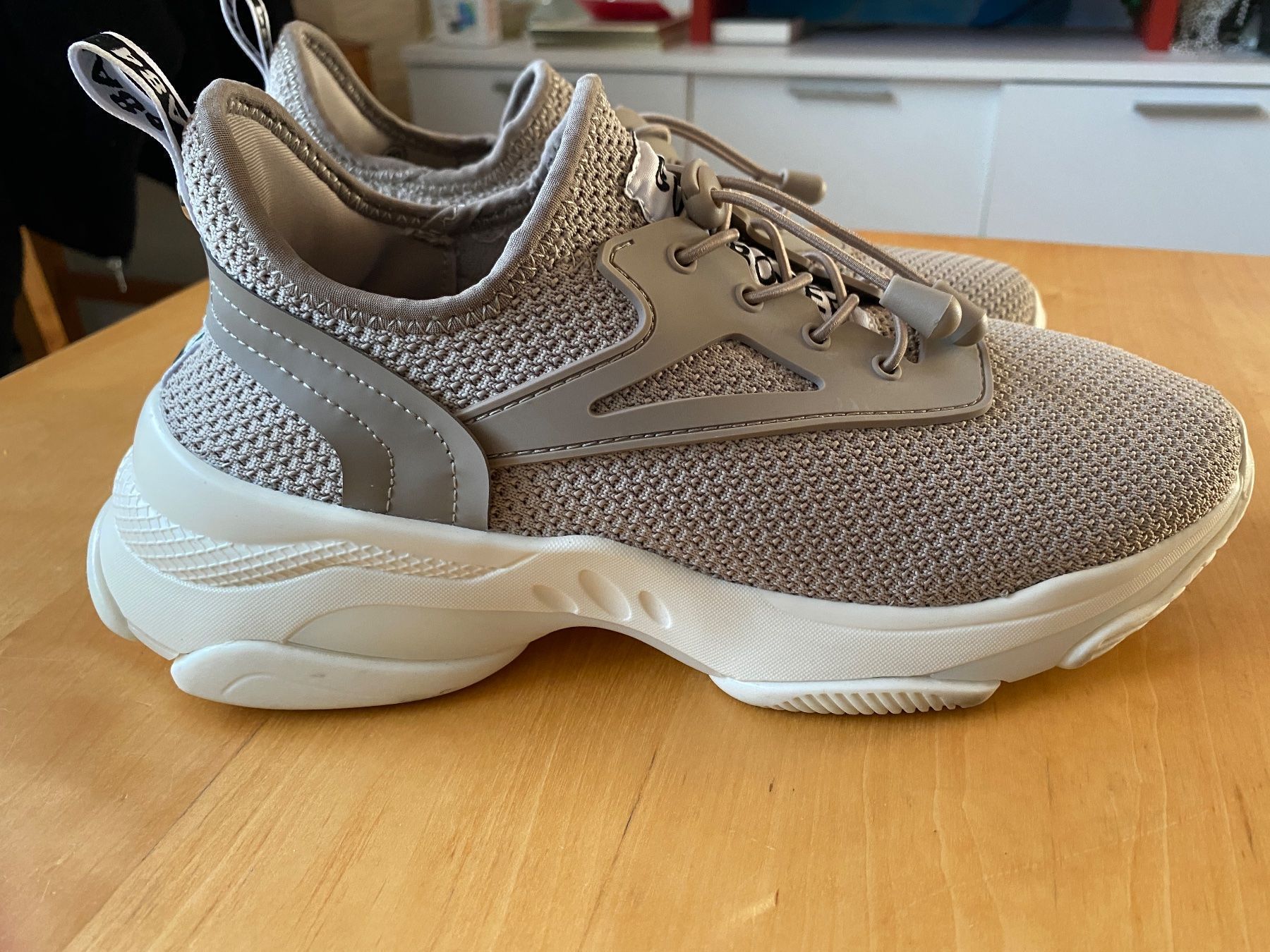 Scarpe da uomo: Schuhe,  Sneaker Bull Boxer, Grösse 40 – Usato da St Gallen venduto da Berta343 2