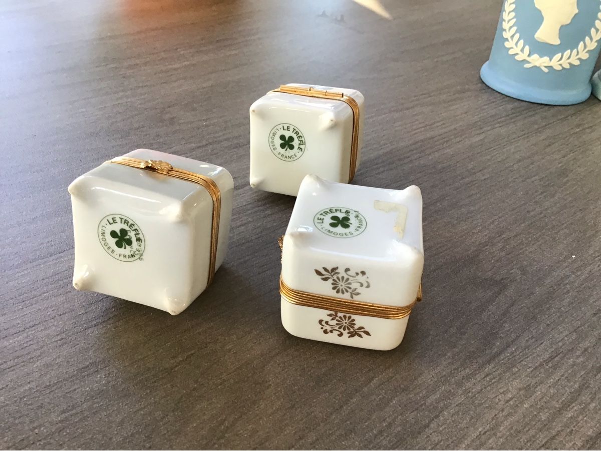 Portagioie: Boîtes Limoges – Usato da Plan-les-Ouates venduto da Cassero 2