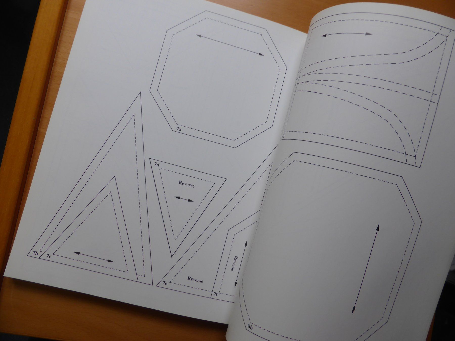 Libri: Diana McClun & Laura Nowes - Patchwork & Quilts - Techniken – Nuovo (secondo la descrizione) da Brunnadern venduto da lesezirkel 4