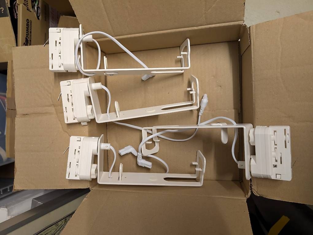 Alimentation électrique: Sonos Lautsprecherhalterung – D'occasion à Bremgarten AG par Regminoeduf 1