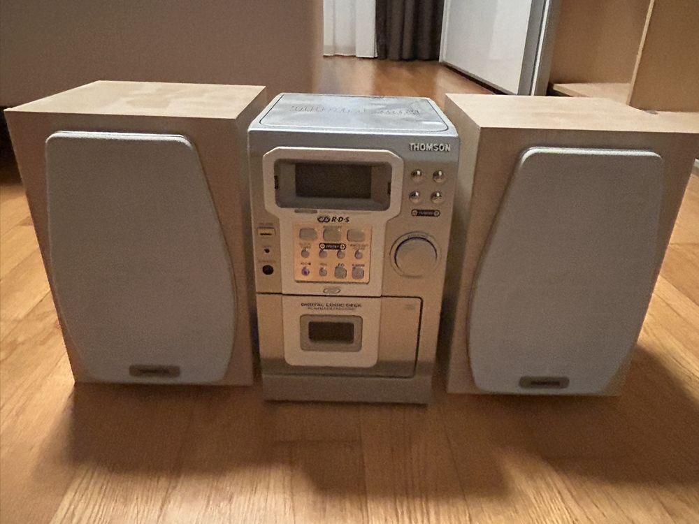 THOMSON Compact Disc Micro System (Gebraucht) in Jona für CHF 10 – mit ...