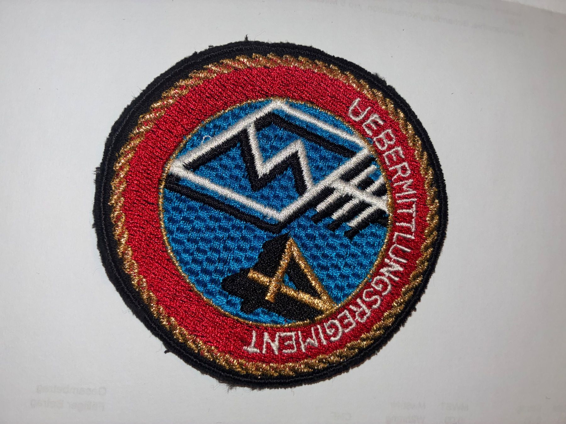 Schweizer Armee Toppe: Badge Uebermittlungsregiment 4 Stab – Usato da Oberiberg venduto da reimet