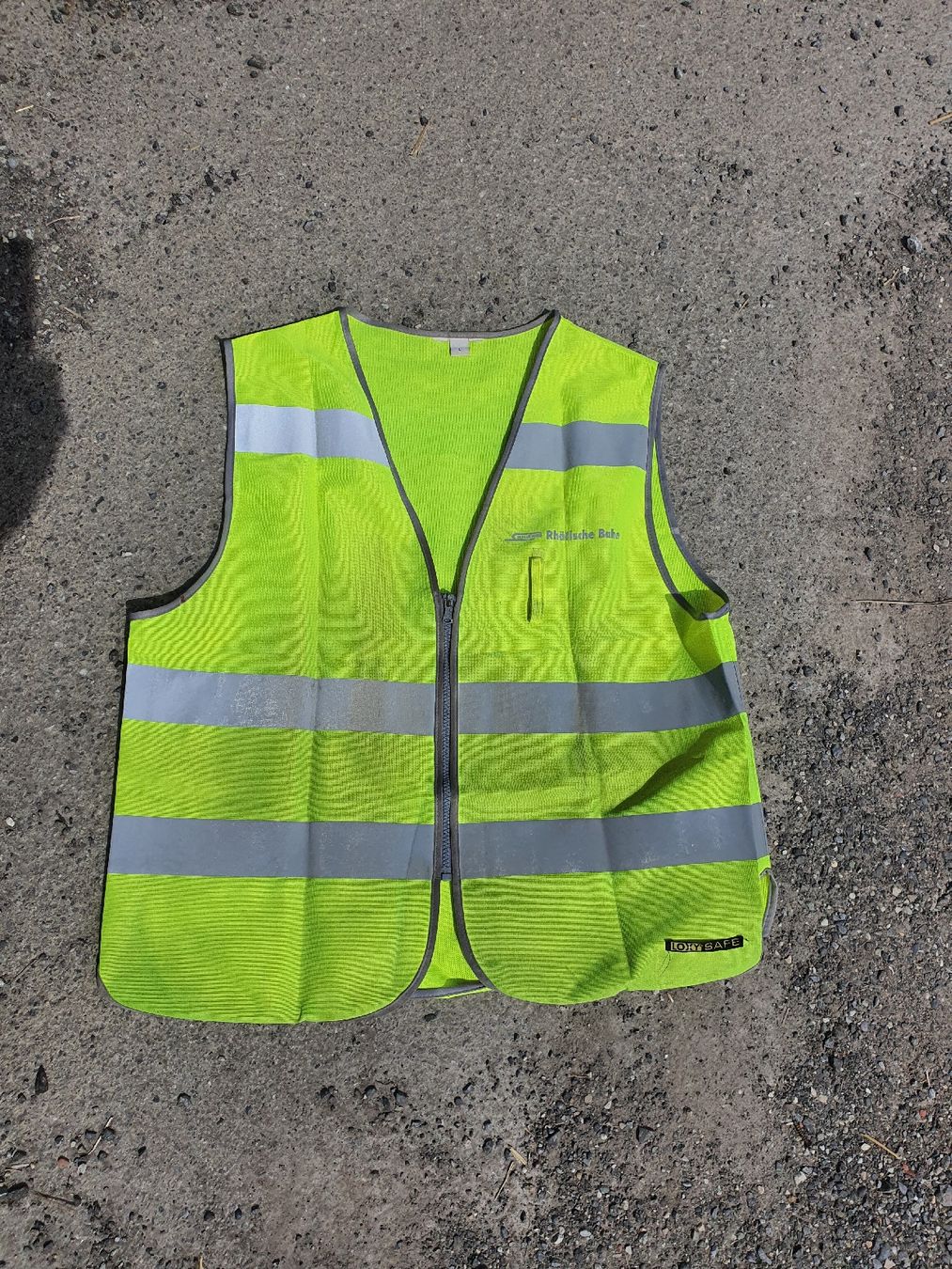 Uniformen: RhB Gilet – Gebraucht aus Lavey-Village von Lofoten93 1