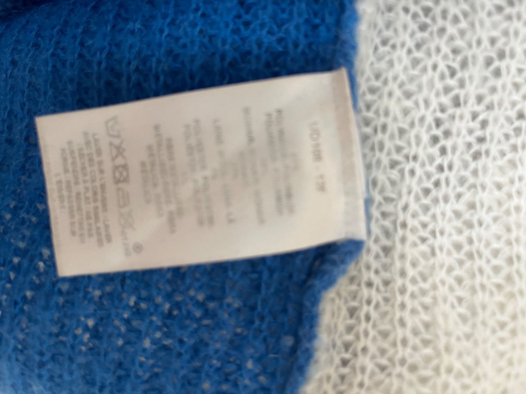 Caroll Pulls & Sweat-shirts: PULL CAROLL – D'occasion à Lausanne par vil_6g9s 1