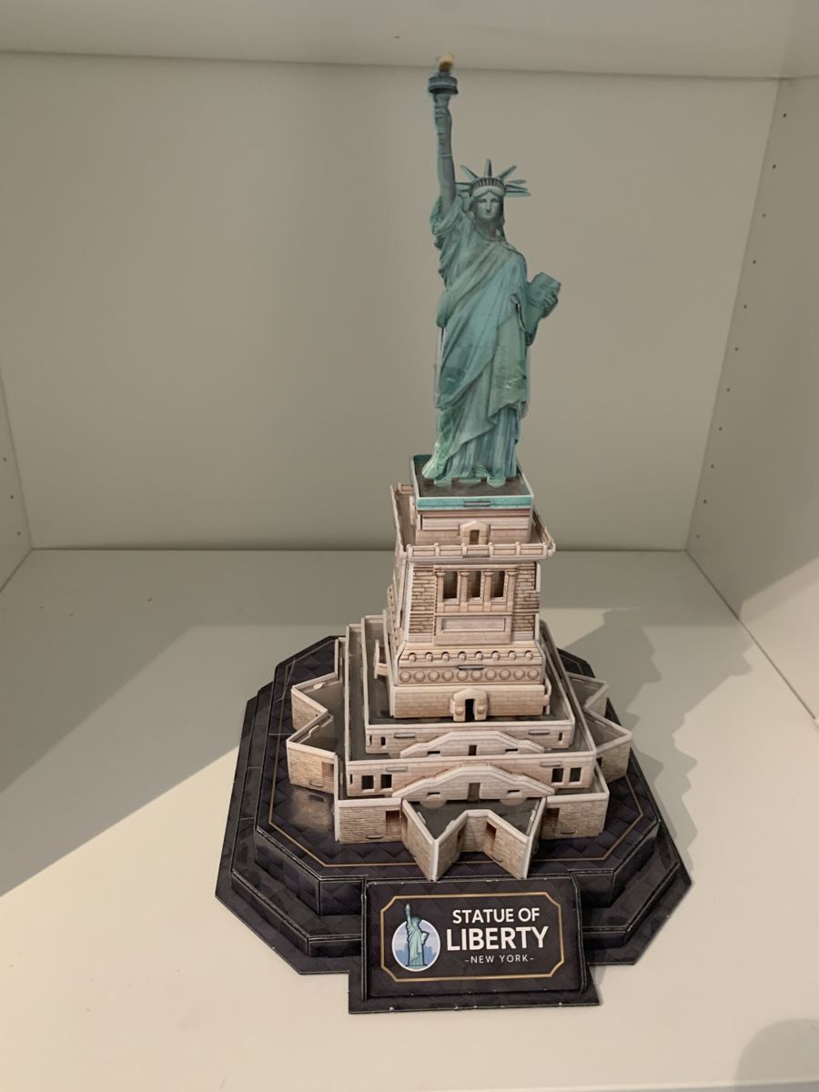 Puzzle: Cubicfun puzzle 3D statue de la liberté LED – Usato da Montpreveyres venduto da Maleagant