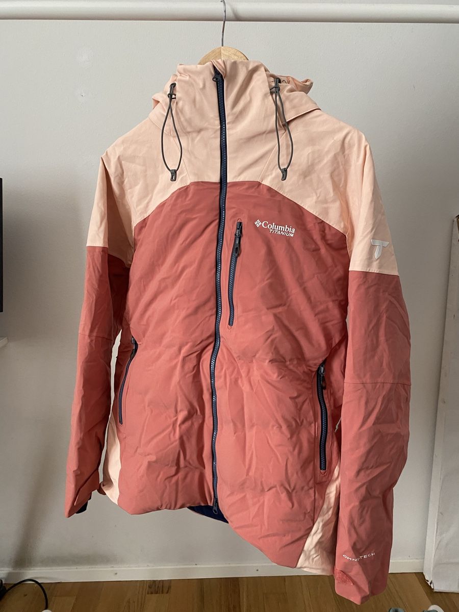 Columbia Giacche: Columbia Titanium Powderkeg III Down Ski Jacket – Nuovo (secondo la descrizione) da Glattbrugg venduto da Orange.zh