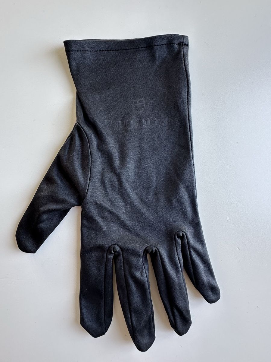Guanti & manicotti: Gants de bijoutiers Tudor taille M – Nuovo e nell'imballaggio originale da Chardonne venduto da Aline-1234 4