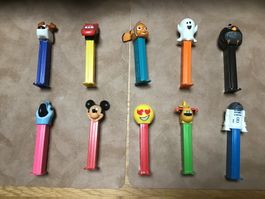 Lot 2 de 10 PEZ Star Wars, Mickey …