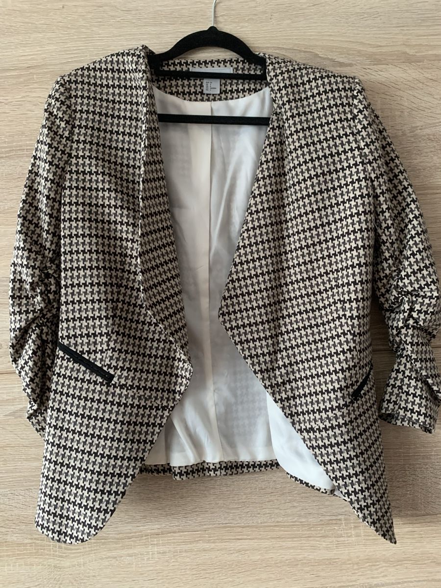 H&M Cappotti: Blazer noir et blanc à carreaux – Nuovo (secondo la descrizione) da Montreux venduto da Izapeche811