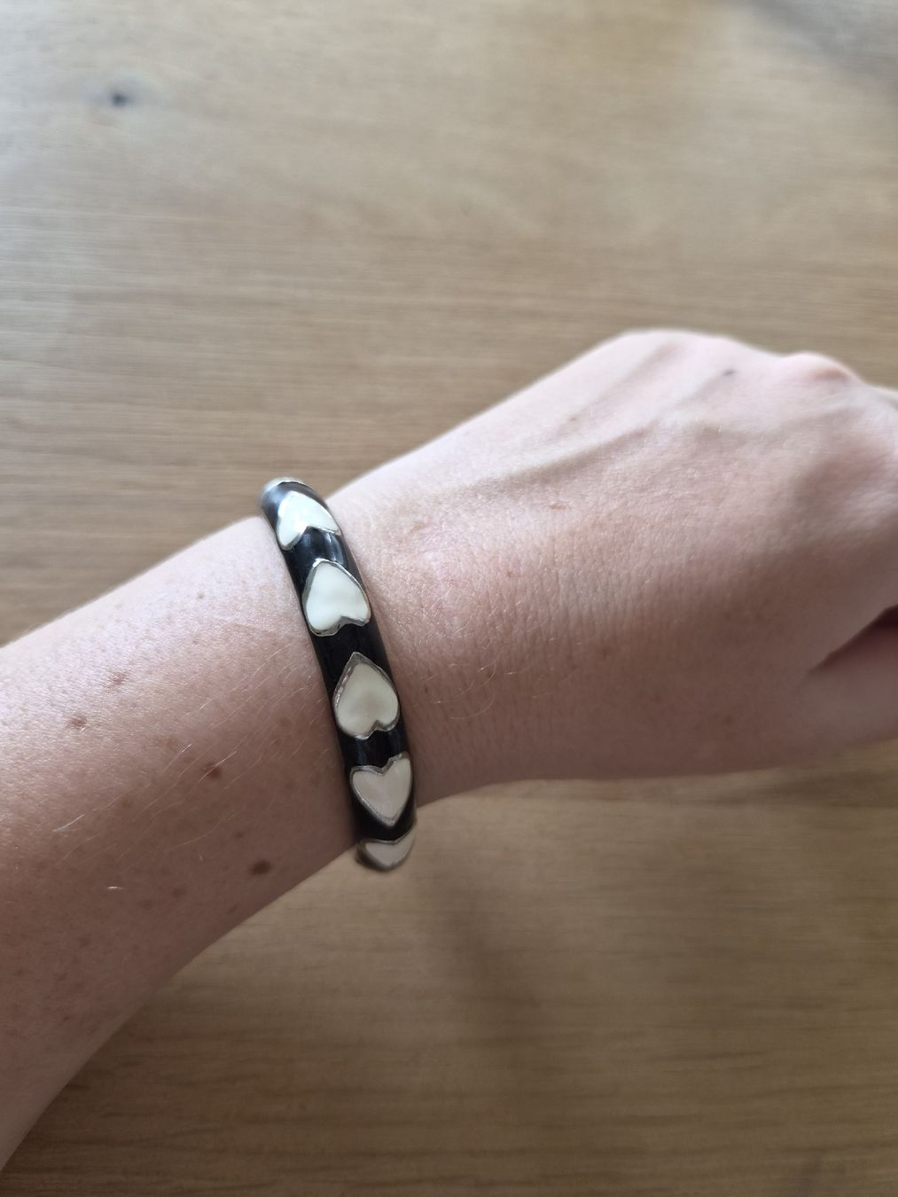 Armbänder & -reifen: Armband – Gebraucht aus Dübendorf von kibby90