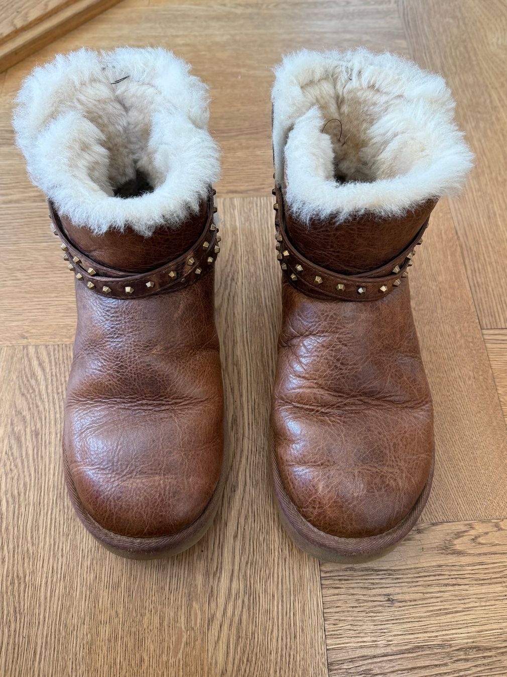Ugg Scarpe da donna: UGG EMERSON Leather Boots 38 – Usato da Bern venduto da Cremaster01 1