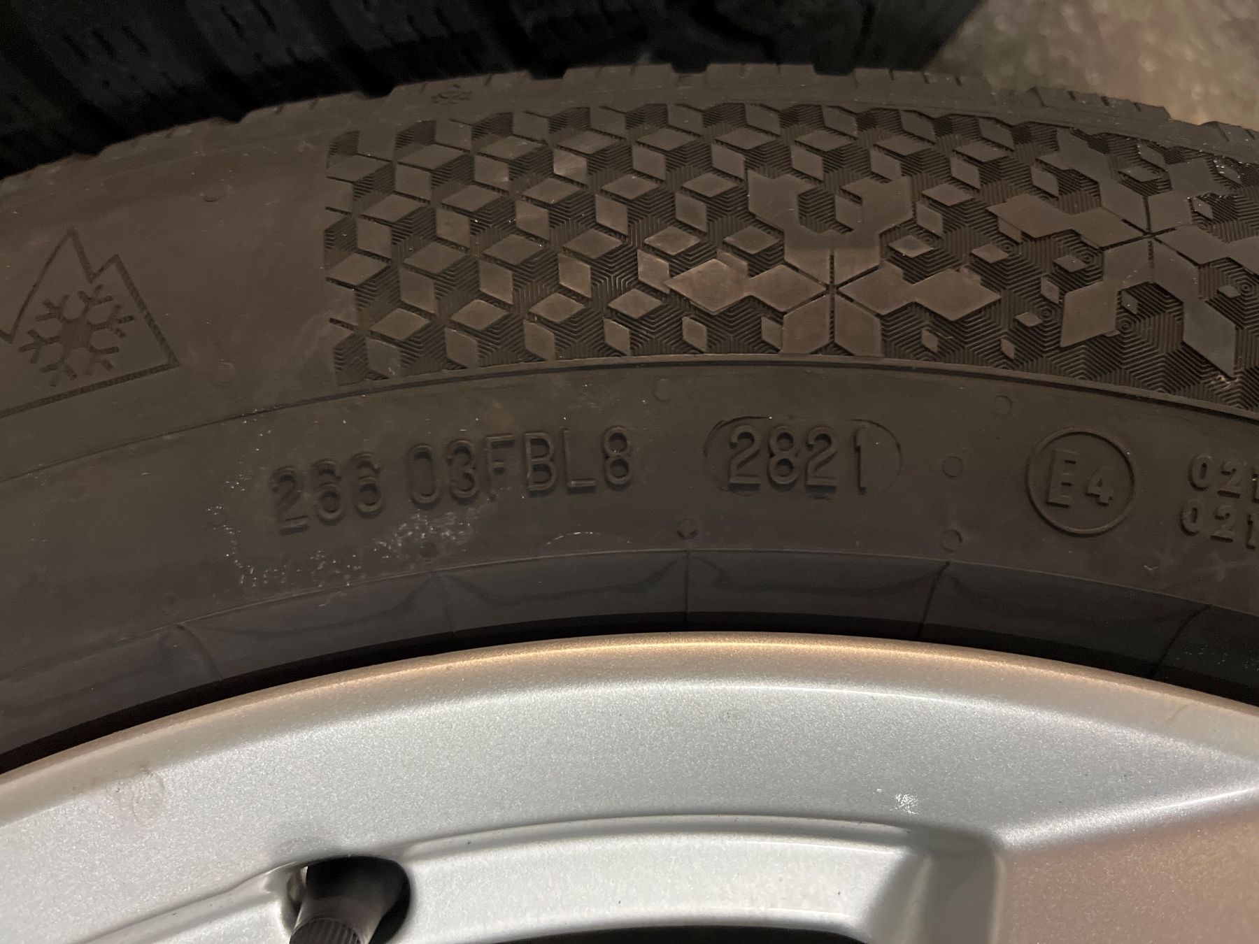 Audi Pneus & Kompletträder: 18 Zoll Winterräder – Gebraucht aus Langenthal von garagegautschiag 3