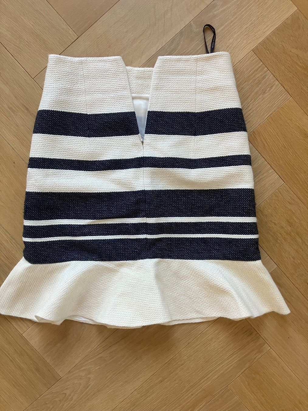 Karen Millen Gonne: Karen Millen Rock – Nuovo (secondo la descrizione) da Uetikon am See venduto da Noelin 1